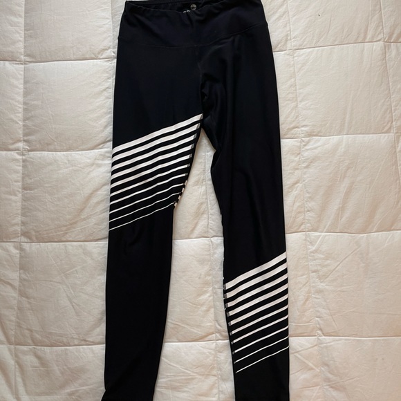 Stripped Black Leggings - Picture 1 of 1